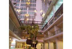 Bên ngoài 3 Treepark Serpong Apartment by KakaRama Room