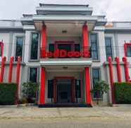 Exterior 2 RedDoorz near Sultan Thaha Airport Jambi