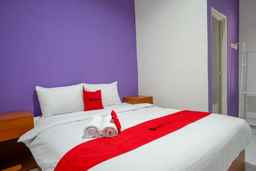 RedDoorz near Alun Alun Kaliwungu Kendal, Rp 178.200