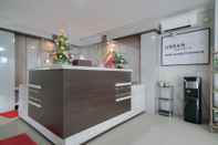 Lobi Urbanview Hotel Bari Syariah Palembang By RedDoorz