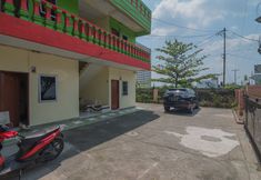 Bangunan 3 RedDoorz near Politeknik Negeri Medan