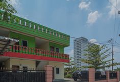 Bangunan 6 RedDoorz near Politeknik Negeri Medan