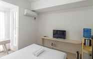 Bilik Tidur 3 Modern and Tidy Studio at Barsa City Apartment By Travelio