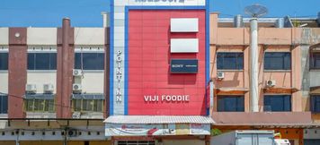 ภายนอกอาคาร 5 RedDoorz Plus @ Losari Makassar