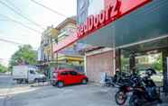 Lainnya 5 RedDoorz Plus @ Hawai Inn Near Mall of Panakukang