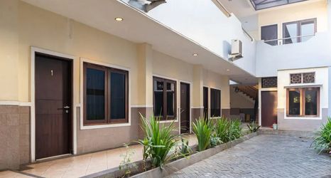 外觀 2 RedDoorz near Bahu Mall Manado