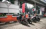 Bangunan 4 RedDoorz near Palembang Square Mall 2