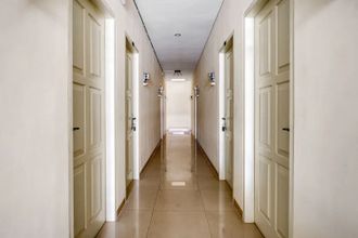 其他 4 RedDoorz Near Ciputra World 3 Surabaya