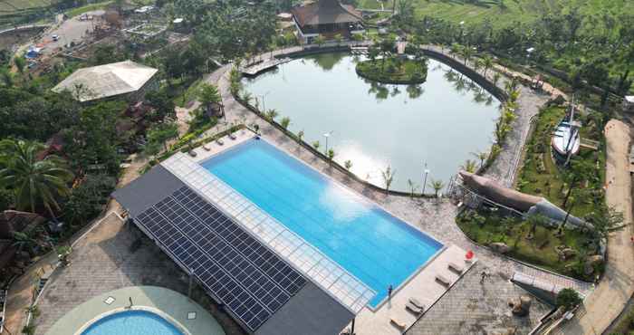 Swimming Pool BB Zoo Villa Bogor