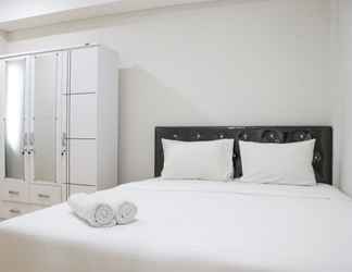 Bilik Tidur 2 Comfort and Clean 2BR at Daan Mogot City Apartment By Travelio