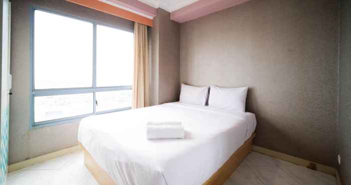 Kamar Tidur Homey and Best Deal 2BR at Taman Beverly Apartment By Travelio