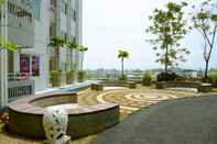 ล็อบบี้ Tidy and Elegant 1BR Sky Terrace Apartment By Travelio