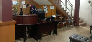 Lobby 5 Wisma Lusya near GOR Satria RedPartner