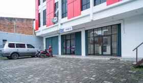 Exterior 3 RedDoorz near Stasiun Tangerang