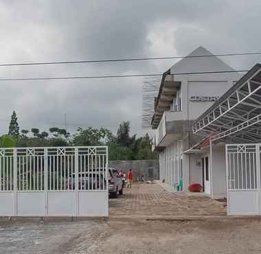 Lobby 2 RedDoorz Syariah near Wisata Situ Gunung Sukabumi