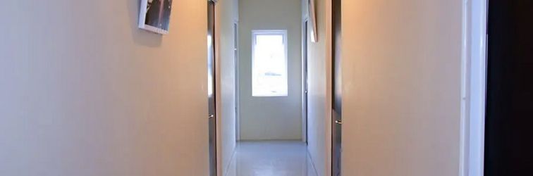 ล็อบบี้ RedDoorz near Mangga Dua Square