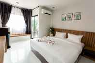 Kamar Tidur Korner Grand Hotel