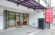 Others 6 RedDoorz near Pacific Mall Tegal 2