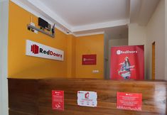 Lain-lain 6 Reddoorz Syariah near Solo Square Mall