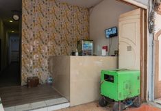 Lobby 2 RedDoorz @ Jalan Asia Medan