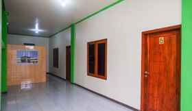 Lobby 3 Urbanview Syariah Zidney 3 Salatiga by RedDoorz