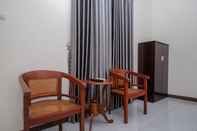 Lain-lain Urbanview Syariah Zidney 3 Salatiga by RedDoorz