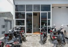 Others 3 RedDoorz near Tamansari Shopping Center Salatiga