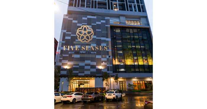 Exterior Chambers Kuala Lumpur, Five Senses