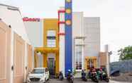 Lobi 4 RedDoorz near Moro Mall Purwokerto 2