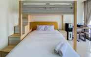 Kamar Tidur 2 Modern and Comfort Studio Apartment at Menteng Park By Travelio