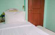 Bilik Tidur 2 Homey and Clean 2BR at Majesty Apartment By Travelio