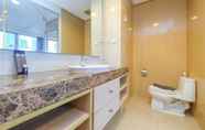 In-room Bathroom 6 Comfy and Exclusive Studio Kemang Mansion Apartment By Travelio