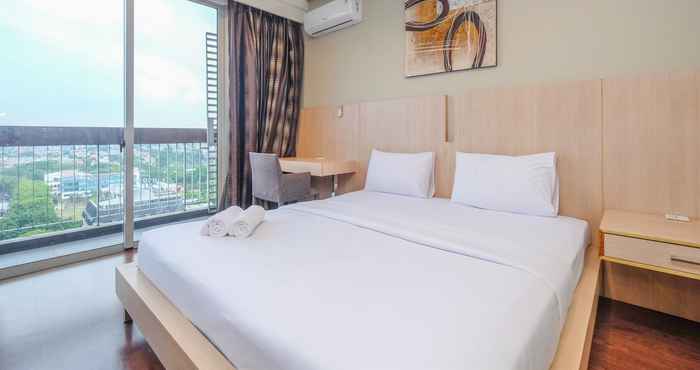 Bedroom Comfy and Exclusive Studio Kemang Mansion Apartment By Travelio