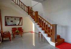 Khác 4 RedDoorz near Stadion 45 Karanganyar