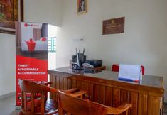 Sảnh chờ 3 RedDoorz near Stadion 45 Karanganyar