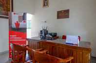 Lobby RedDoorz near Stadion 45 Karanganyar