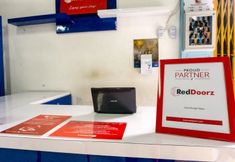 อื่นๆ 6 RedDoorz near Benteng Van Den Bosch