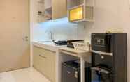 Common Space 3 Modern Design and Tidy Studio Apartment at Tokyo Riverside PIK 2 By Travelio