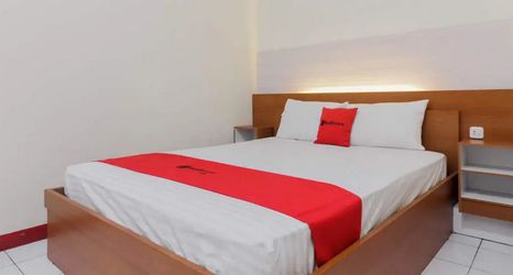 Others 2 Koolkost syariah near Ayani Mega Mall Pontianak