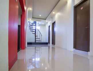 Lainnya 2 RedDoorz near Taman Kota Ternate