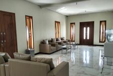 Lobby Bromo Seruni Guesthouse