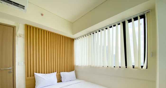 ห้องนอน Restful and Best Deal 3BR Meikarta Apartment By Travelio