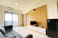 พื้นที่สาธารณะ Restful and Best Deal 3BR Meikarta Apartment By Travelio