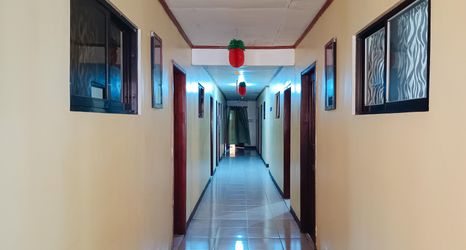 Sảnh chờ 2 RedDoorz @ Grand Valley Hotel Junction Luna Cagayan