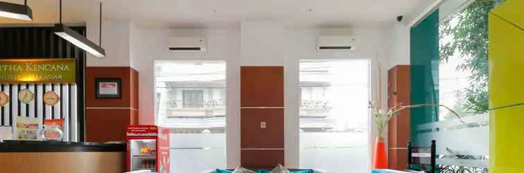 Lobby RedDoorz Plus near Pantai Losari