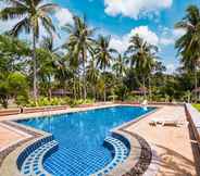 Swimming Pool 5 Samui Parkville Villas & Suites 