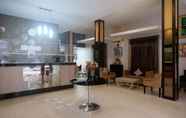 Lainnya 2 RedDoorz Plus @ Grand Populer Hotel