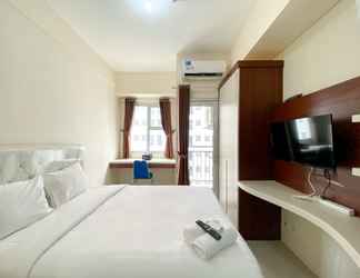 Kamar Tidur 2 Nice and Fancy Studio at Transpark Juanda Bekasi Timur Apartment By Travelio