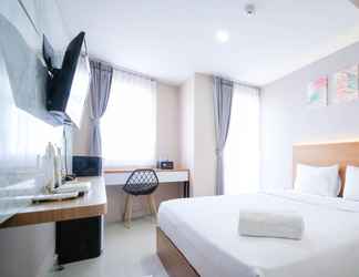 Kamar Tidur 2 Comfy and Best Choice Studio at Grand Dharmahusada Lagoon Apartment By Travelio