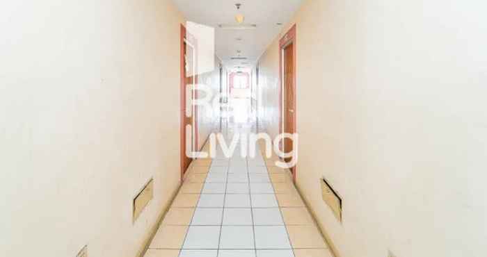 Lobi RedLiving Apartemen Cibubur Village - Lily's Room Tower C